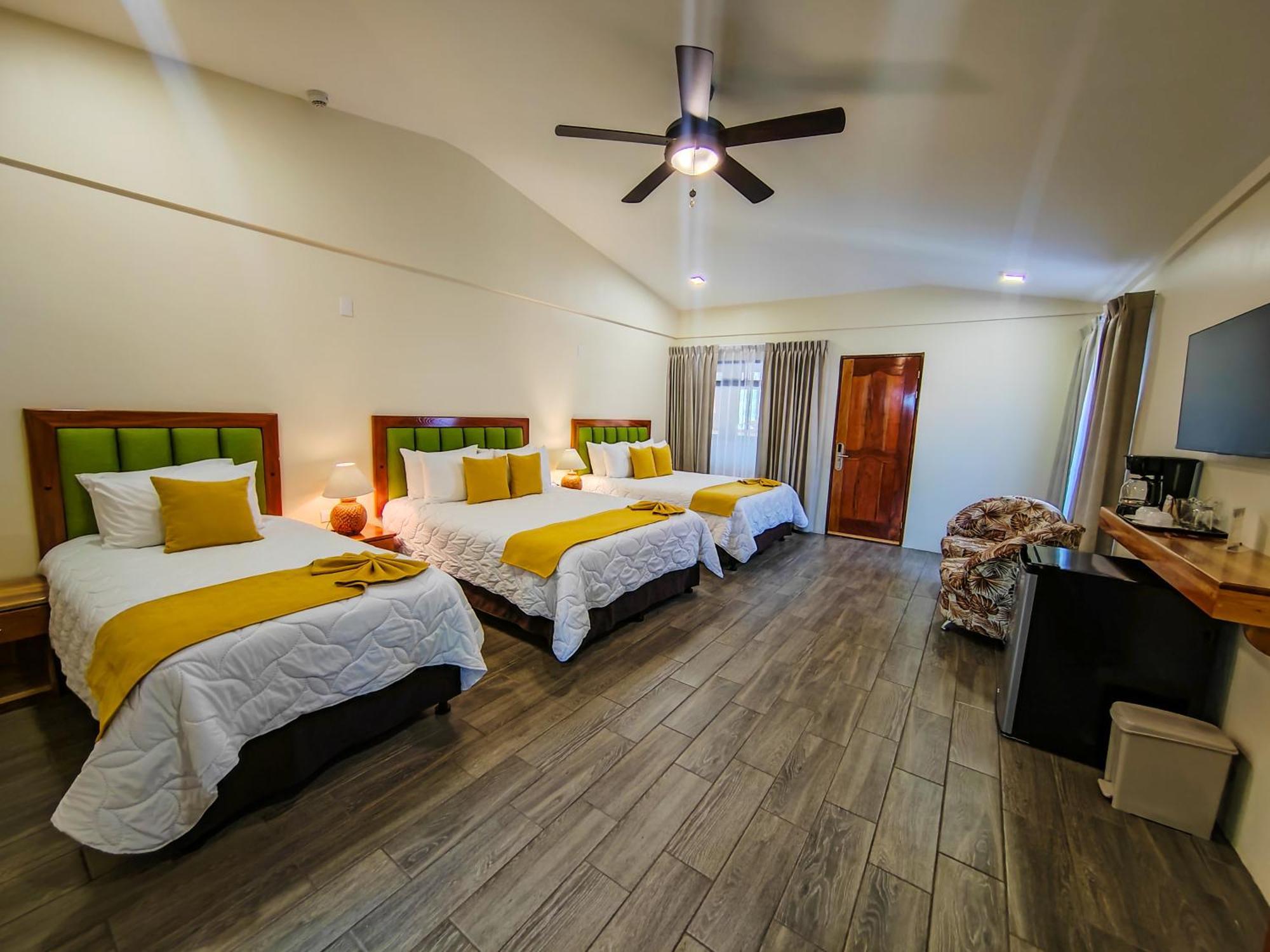Sibu Boutique Hotel Monteverde Exterior photo