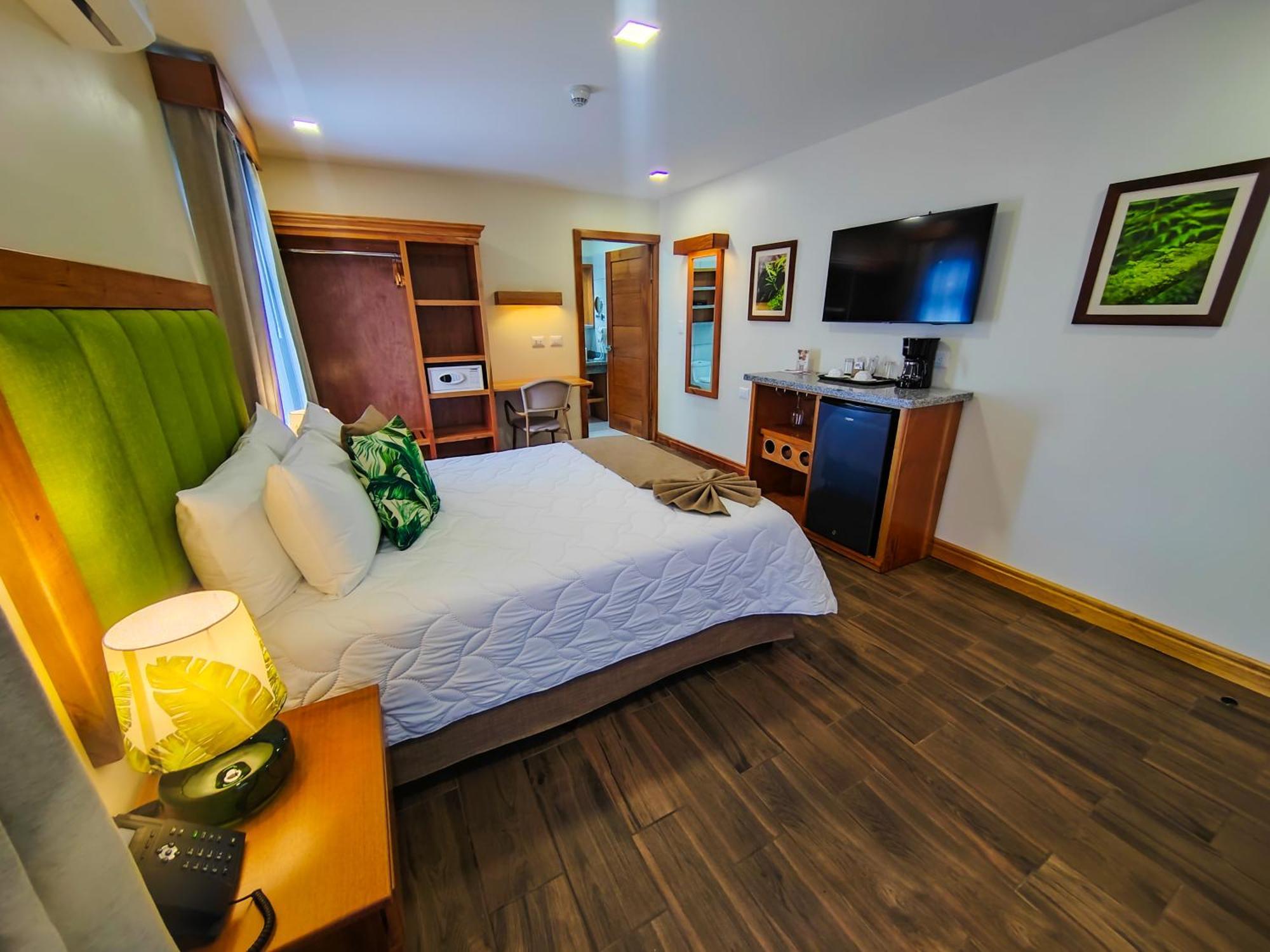 Sibu Boutique Hotel Monteverde Exterior photo