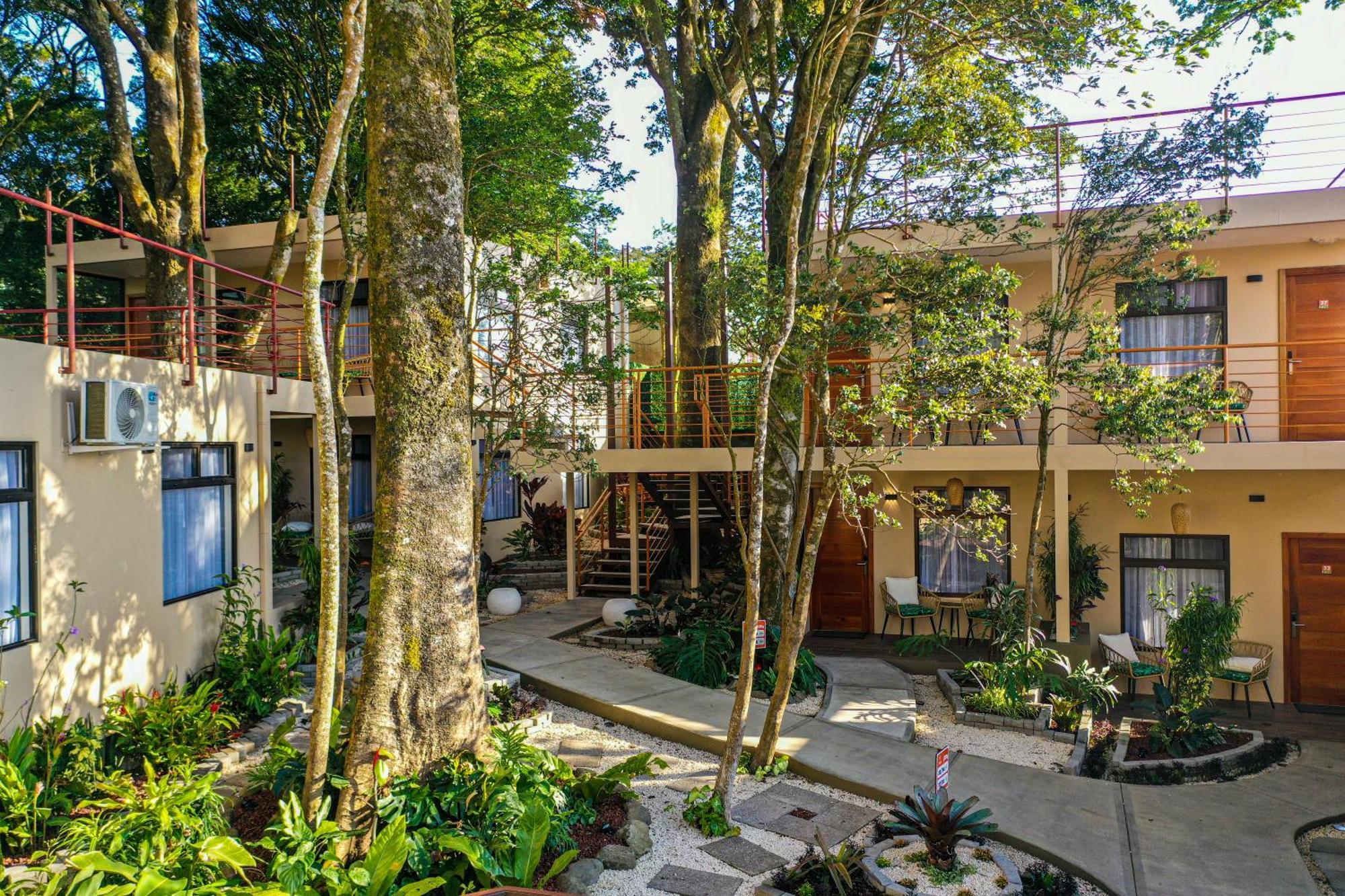 Sibu Boutique Hotel Monteverde Exterior photo